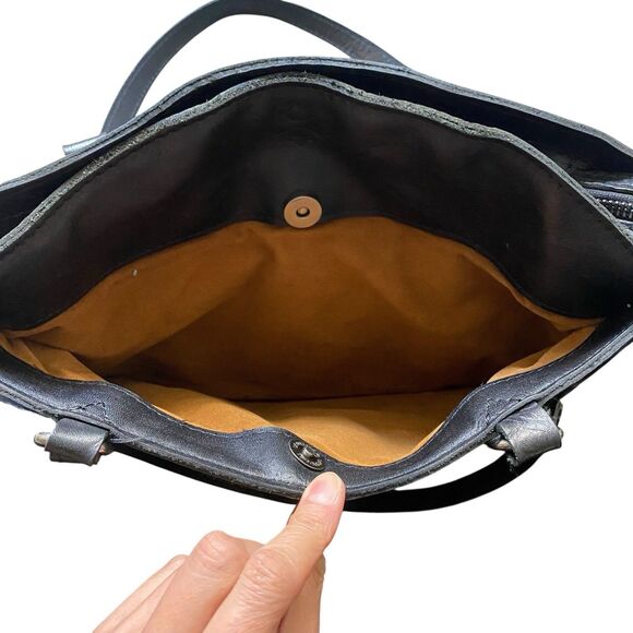 Patricia Nash Shoulder Bag Black Leather Minimalist Everyday Wear Tote NWT $199 - Picture 12 of 16